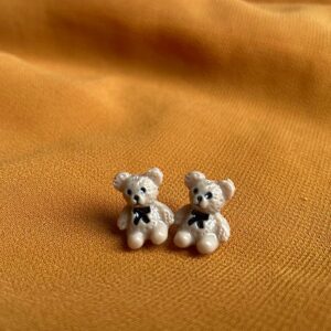 Teddy Studs (Brown)